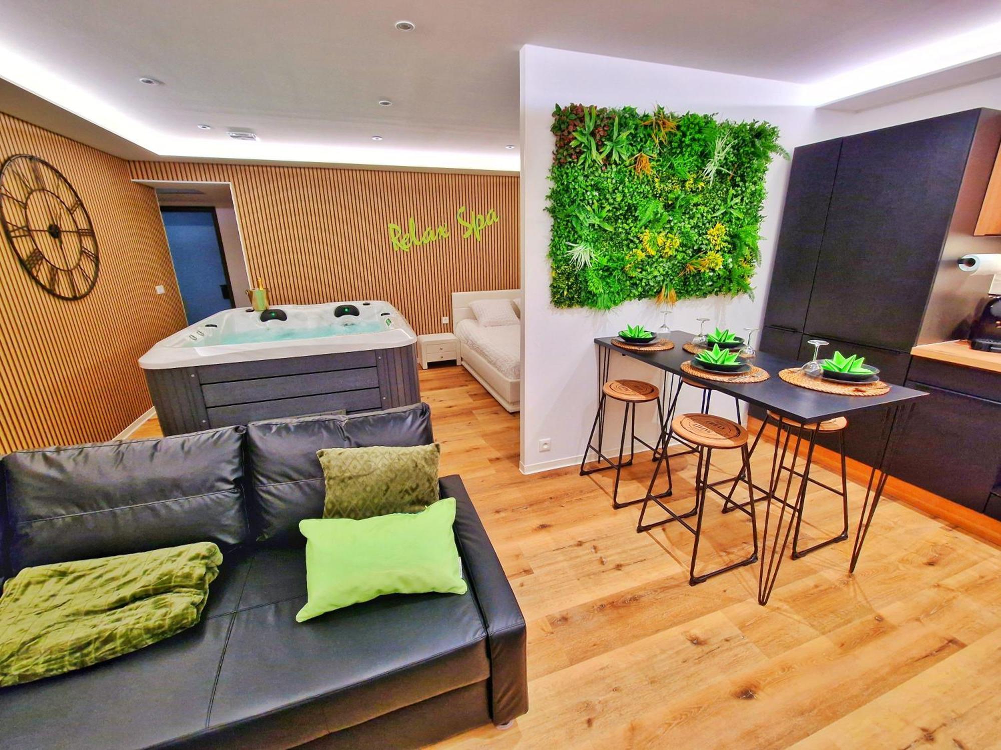 Relax Spa-4 Pers-Jacuzzi-Parking-Jardin-Clim-Colmar Muntzenheim Eksteriør billede