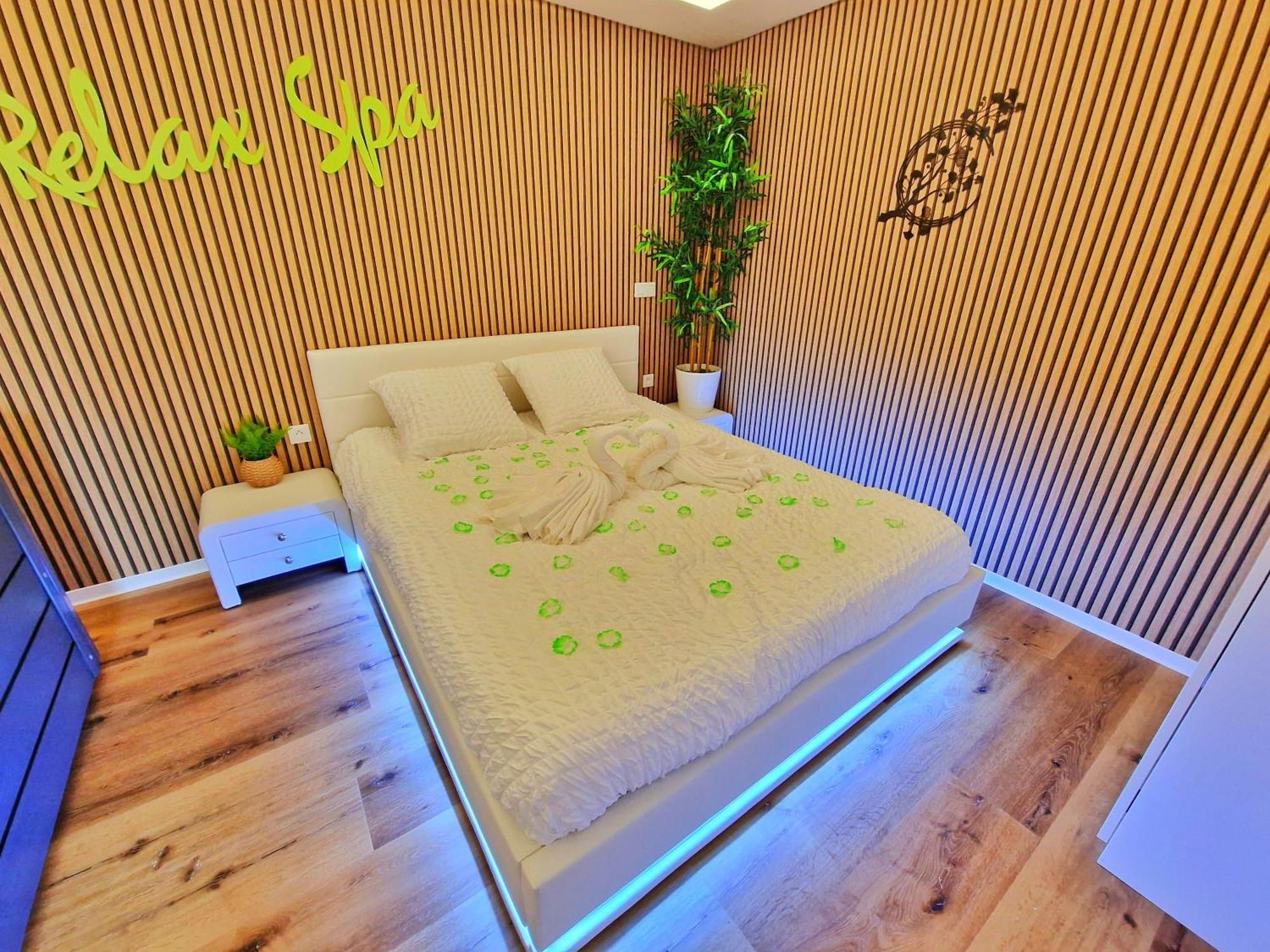 Relax Spa-4 Pers-Jacuzzi-Parking-Jardin-Clim-Colmar Muntzenheim Eksteriør billede